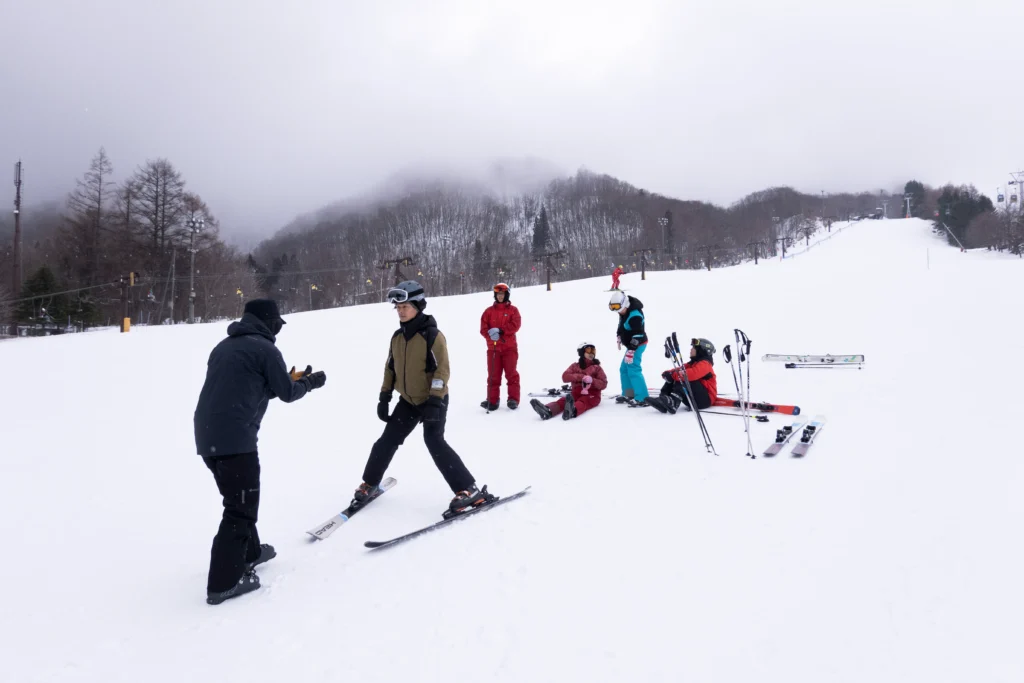yyayu snow school zao