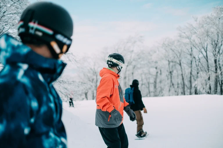 為什麼野遊不提供一條龍滑雪服務？